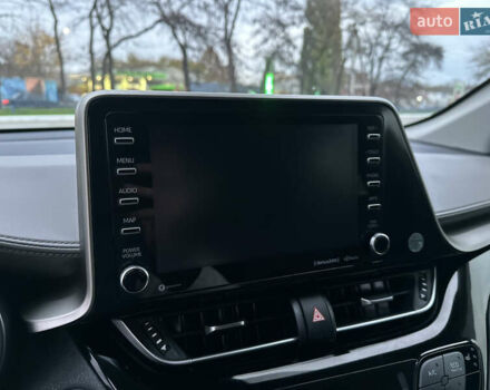 Зелений Тойота C-HR, об'ємом двигуна 1.99 л та пробігом 59 тис. км за 22700 $, фото 49 на Automoto.ua