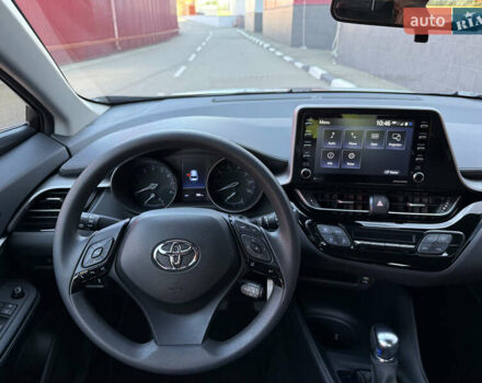 Зелений Тойота C-HR, об'ємом двигуна 2 л та пробігом 2 тис. км за 20999 $, фото 34 на Automoto.ua