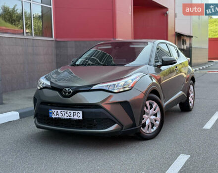 Зелений Тойота C-HR, об'ємом двигуна 2 л та пробігом 2 тис. км за 20999 $, фото 7 на Automoto.ua