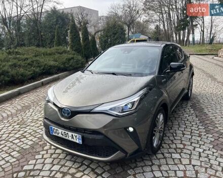 Зеленый Тойота C-HR, объемом двигателя 1.99 л и пробегом 57 тыс. км за 26500 $, фото 61 на Automoto.ua