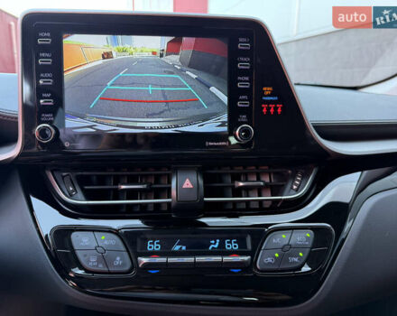 Зеленый Тойота C-HR, объемом двигателя 2 л и пробегом 2 тыс. км за 19700 $, фото 15 на Automoto.ua