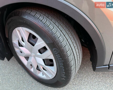 Зеленый Тойота C-HR, объемом двигателя 2 л и пробегом 2 тыс. км за 20500 $, фото 12 на Automoto.ua