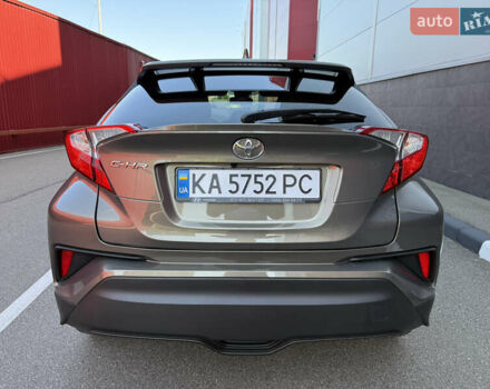 Зелений Тойота C-HR, об'ємом двигуна 2 л та пробігом 2 тис. км за 20999 $, фото 12 на Automoto.ua