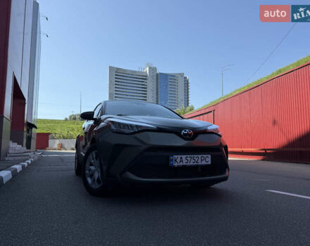 Зеленый Тойота C-HR, объемом двигателя 2 л и пробегом 2 тыс. км за 21999 $, фото 6 на Automoto.ua