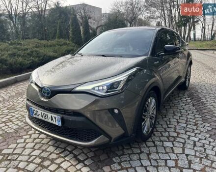 Зеленый Тойота C-HR, объемом двигателя 1.99 л и пробегом 57 тыс. км за 26500 $, фото 3 на Automoto.ua