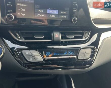 Зеленый Тойота C-HR, объемом двигателя 1.99 л и пробегом 57 тыс. км за 26500 $, фото 41 на Automoto.ua