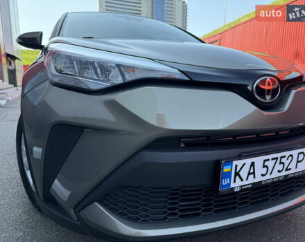 Зеленый Тойота C-HR, объемом двигателя 2 л и пробегом 2 тыс. км за 19700 $, фото 4 на Automoto.ua