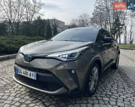 Зеленый Тойота C-HR, объемом двигателя 1.99 л и пробегом 57 тыс. км за 26500 $, фото 4 на Automoto.ua