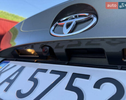 Зелений Тойота C-HR, об'ємом двигуна 2 л та пробігом 2 тис. км за 20999 $, фото 13 на Automoto.ua