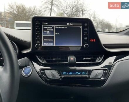 Зеленый Тойота C-HR, объемом двигателя 1.99 л и пробегом 32 тыс. км за 34999 $, фото 16 на Automoto.ua