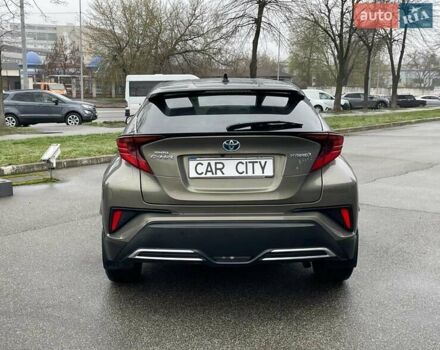 Зеленый Тойота C-HR, объемом двигателя 1.99 л и пробегом 32 тыс. км за 34999 $, фото 5 на Automoto.ua