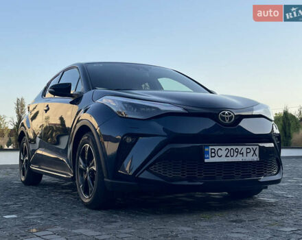 Зелений Тойота C-HR, об'ємом двигуна 1.99 л та пробігом 12 тис. км за 32800 $, фото 6 на Automoto.ua