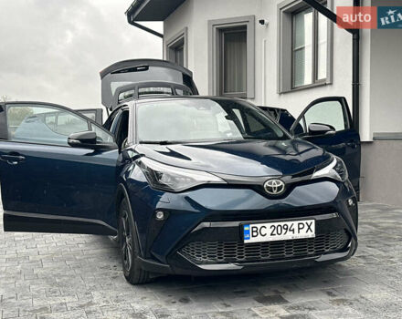 Зелений Тойота C-HR, об'ємом двигуна 1.99 л та пробігом 17 тис. км за 31800 $, фото 33 на Automoto.ua