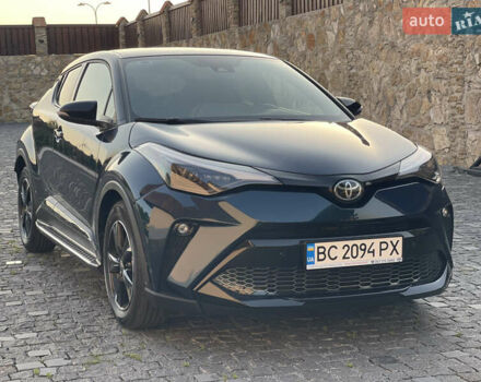 Зеленый Тойота C-HR, объемом двигателя 1.99 л и пробегом 15 тыс. км за 31800 $, фото 4 на Automoto.ua