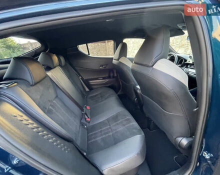 Зеленый Тойота C-HR, объемом двигателя 1.99 л и пробегом 15 тыс. км за 31800 $, фото 19 на Automoto.ua