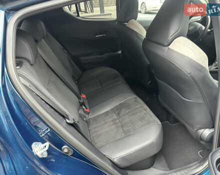 Зеленый Тойота C-HR, объемом двигателя 1.99 л и пробегом 18 тыс. км за 30800 $, фото 25 на Automoto.ua