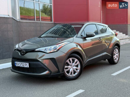Тойота C-HR 2021 в Киеве на Automoto.ua Зеленый Тойота C-HR, объемом двигателя 2 л и пробегом 2 тыс. км за 21999 $, фото 1 на Automoto.ua