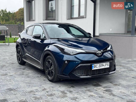 Зеленый Тойота C-HR, объемом двигателя 1.99 л и пробегом 18 тыс. км за 30800 $, фото 1 на Automoto.ua