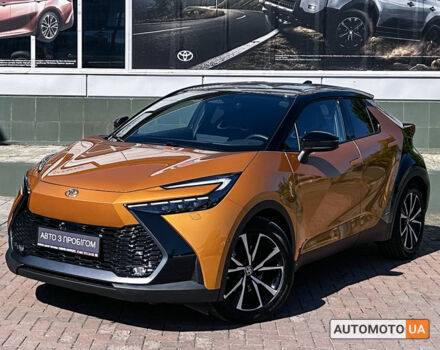 Оранжевый Тойота C-HR, объемом двигателя 2 л и пробегом 7 тыс. км за 43388 $, фото 1 на Automoto.ua