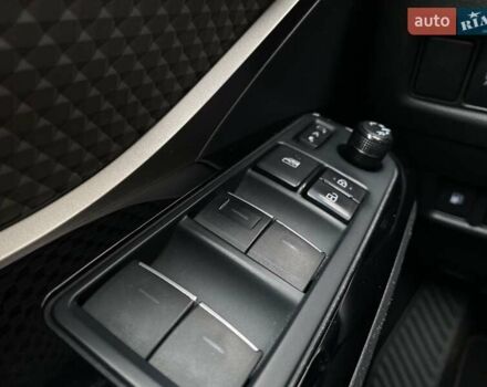 Оранжевый Тойота C-HR, объемом двигателя 1.99 л и пробегом 108 тыс. км за 26966 $, фото 17 на Automoto.ua