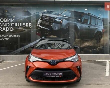Оранжевый Тойота C-HR, объемом двигателя 1.99 л и пробегом 108 тыс. км за 26966 $, фото 4 на Automoto.ua
