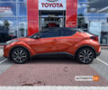 Оранжевый Тойота C-HR, объемом двигателя 2 л и пробегом 55 тыс. км за 27009 $, фото 2 на Automoto.ua