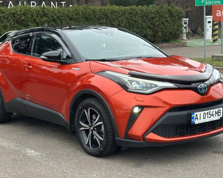Помаранчевий Тойота C-HR, об'ємом двигуна 1.99 л та пробігом 60 тис. км за 27500 $, фото 1 на Automoto.ua