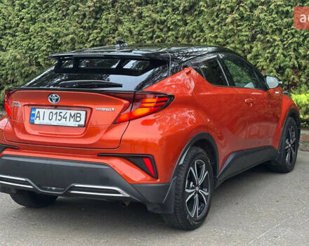 Помаранчевий Тойота C-HR, об'ємом двигуна 1.99 л та пробігом 60 тис. км за 27500 $, фото 2 на Automoto.ua