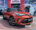 Оранжевый Тойота C-HR, объемом двигателя 2 л и пробегом 55 тыс. км за 1150000 $, фото 5 на Automoto.ua