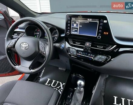 Оранжевый Тойота C-HR, объемом двигателя 1.99 л и пробегом 88 тыс. км за 28900 $, фото 49 на Automoto.ua