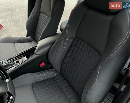 Оранжевый Тойота C-HR, объемом двигателя 1.99 л и пробегом 88 тыс. км за 28900 $, фото 56 на Automoto.ua