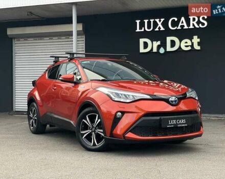 Оранжевый Тойота C-HR, объемом двигателя 1.99 л и пробегом 88 тыс. км за 28900 $, фото 27 на Automoto.ua