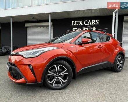 Оранжевый Тойота C-HR, объемом двигателя 1.99 л и пробегом 88 тыс. км за 28900 $, фото 7 на Automoto.ua