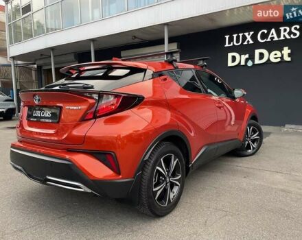 Оранжевый Тойота C-HR, объемом двигателя 1.99 л и пробегом 88 тыс. км за 28900 $, фото 39 на Automoto.ua