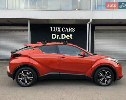 Оранжевый Тойота C-HR, объемом двигателя 1.99 л и пробегом 88 тыс. км за 28900 $, фото 34 на Automoto.ua