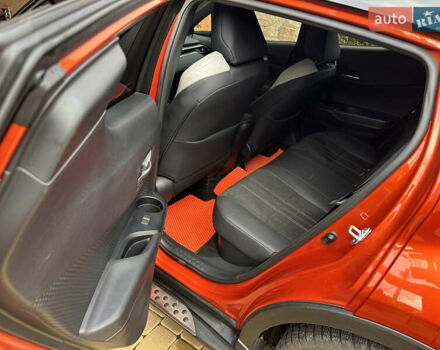 Оранжевый Тойота C-HR, объемом двигателя 1.99 л и пробегом 19 тыс. км за 33600 $, фото 16 на Automoto.ua