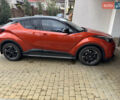 Оранжевый Тойота C-HR, объемом двигателя 1.99 л и пробегом 19 тыс. км за 33600 $, фото 2 на Automoto.ua