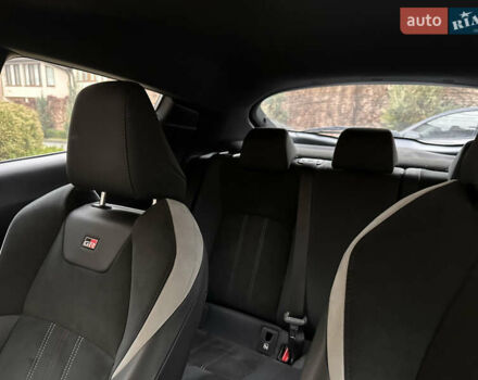 Оранжевый Тойота C-HR, объемом двигателя 1.99 л и пробегом 19 тыс. км за 33600 $, фото 21 на Automoto.ua