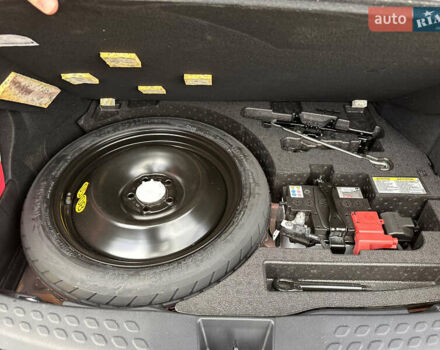 Оранжевый Тойота C-HR, объемом двигателя 1.99 л и пробегом 19 тыс. км за 33600 $, фото 14 на Automoto.ua