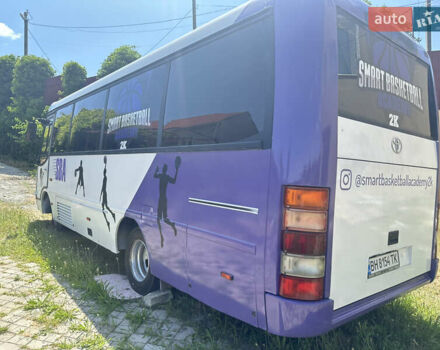 Белый Тойота Каэтано, объемом двигателя 4.2 л и пробегом 650 тыс. км за 9500 $, фото 1 на Automoto.ua