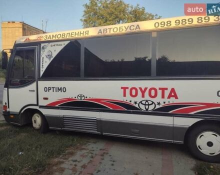 Белый Тойота Каэтано, объемом двигателя 4.16 л и пробегом 488 тыс. км за 9400 $, фото 2 на Automoto.ua
