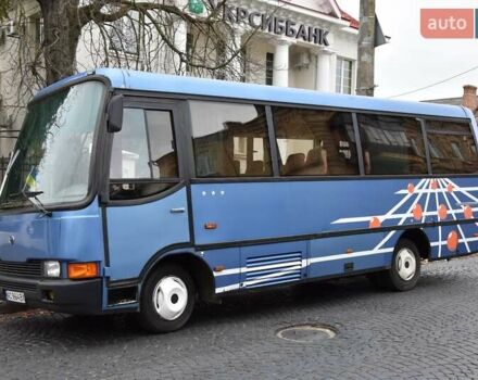 Синий Тойота Каэтано, объемом двигателя 4.2 л и пробегом 700 тыс. км за 12000 $, фото 1 на Automoto.ua