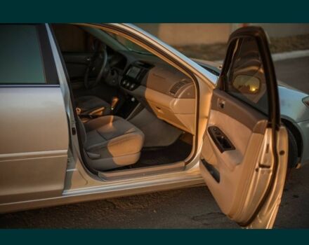 Серый Тойота Ками, объемом двигателя 2.4 л и пробегом 290 тыс. км за 4500 $, фото 4 на Automoto.ua