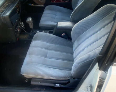 Белый Тойота Камри, объемом двигателя 1.8 л и пробегом 218 тыс. км за 1800 $, фото 14 на Automoto.ua