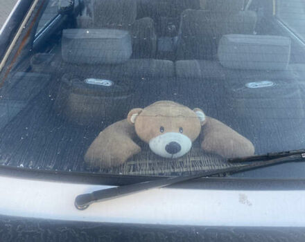 Белый Тойота Камри, объемом двигателя 1.8 л и пробегом 218 тыс. км за 1800 $, фото 18 на Automoto.ua