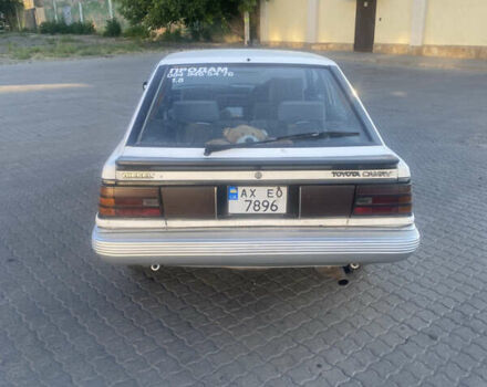 Белый Тойота Камри, объемом двигателя 1.8 л и пробегом 218 тыс. км за 1800 $, фото 3 на Automoto.ua