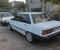 Білий Тойота Камрі, об'ємом двигуна 1.8 л та пробігом 300 тис. км за 800 $, фото 1 на Automoto.ua