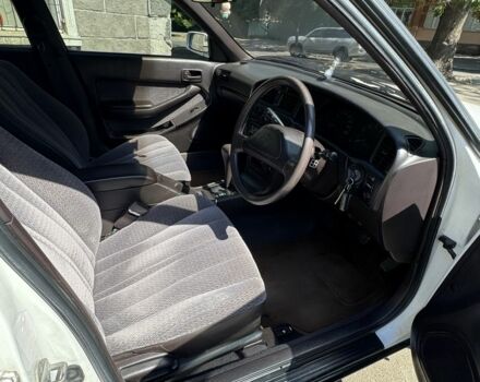 Білий Тойота Камрі, об'ємом двигуна 1.8 л та пробігом 203 тис. км за 4050 $, фото 4 на Automoto.ua