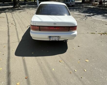 Білий Тойота Камрі, об'ємом двигуна 1.8 л та пробігом 203 тис. км за 4050 $, фото 16 на Automoto.ua