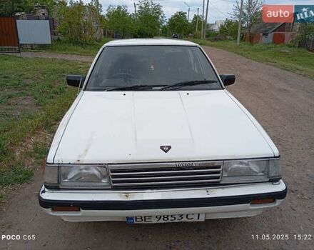 Білий Тойота Камрі, об'ємом двигуна 1.8 л та пробігом 350 тис. км за 700 $, фото 3 на Automoto.ua